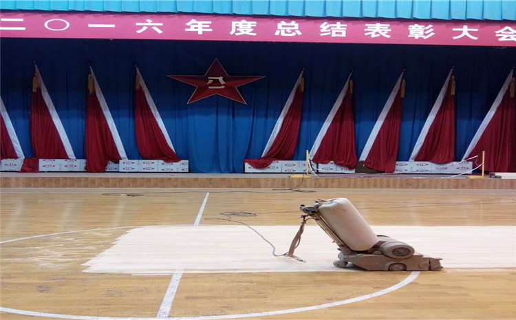 专业的篮球运动地板市场价格表