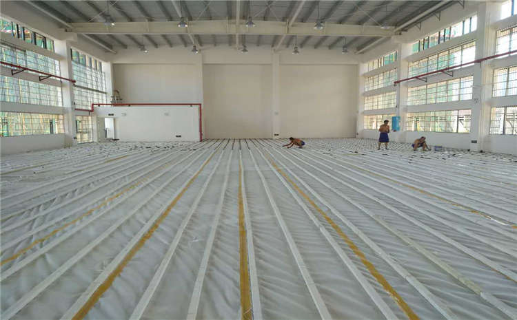 国内篮球场地板哪个公司好